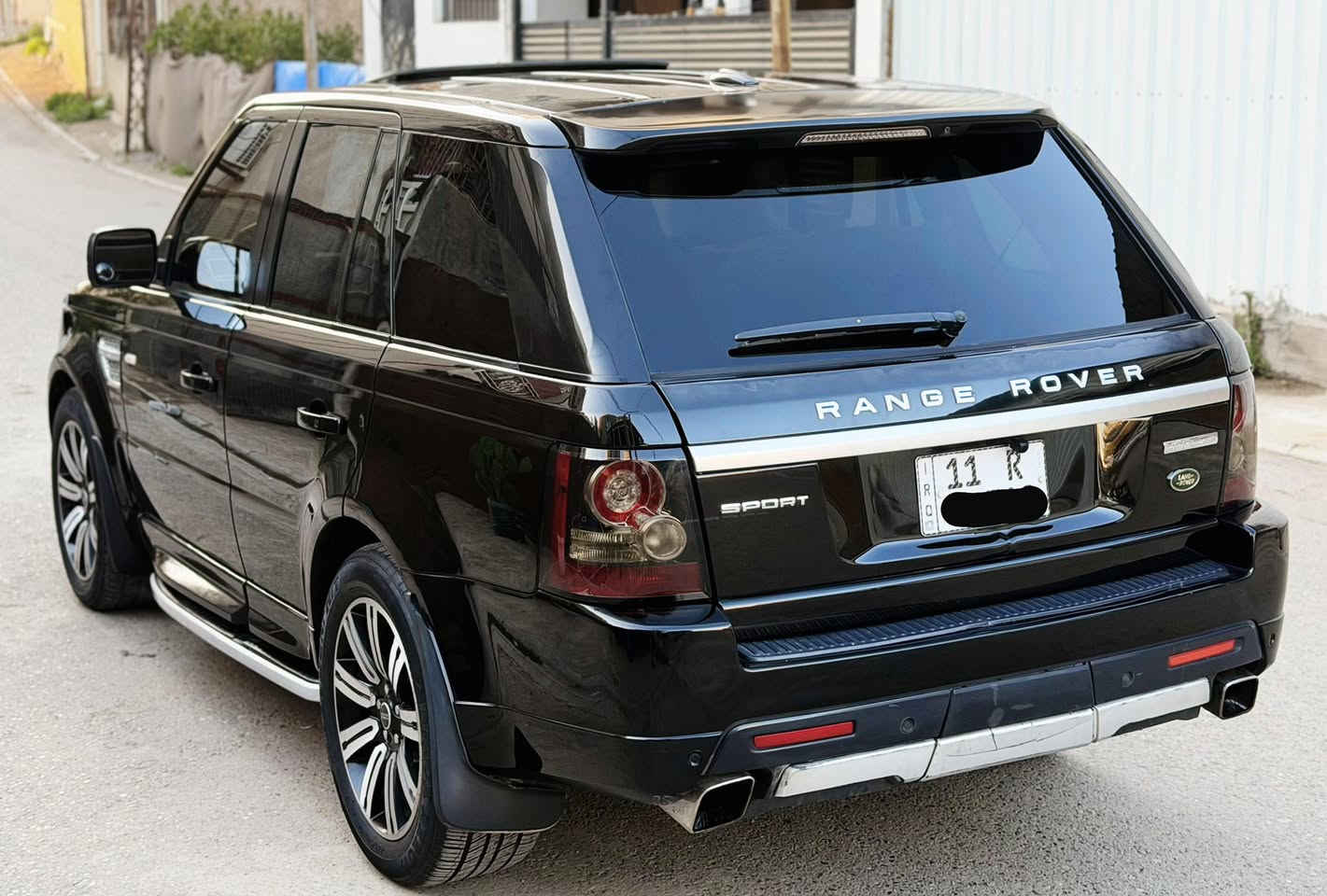 السلام عليكم من رخصة الادمنية
للبيع شررط اجدد رانج بالعراق مديل 2012 فول مواصفات
خمس كاميرات داخل جوزي خمس بصمات مفوله للاخير
محرك 5000 V8 بدون سوبر المرغوب برغي مامفتوح بي
بيهة باب مبدل فقط بدون دواخل بدون ايرباك بدون كلشي
باقي كفاله كير محرك كفاله وضع الشركة صدر امامي خلفي جديد
تخم تاير جديد جوبلسات كله شغال و بدون نقص السيارة
رقم بغداد الجديد شرط التحويل السيارة كلش جديدة
لتقارنهة بالمهجومات عارضها ب 133$ بيها مجال 
شررط السوك كله مابي هيج سعر بهل نظافة 
اي استفسار ***********
