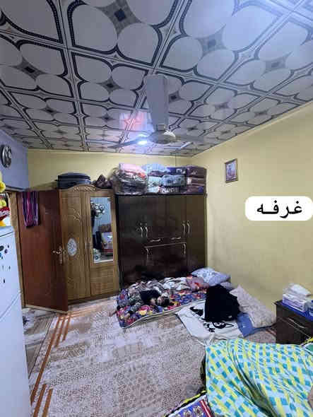 السلام عليكم
بيت طابق ونص مساحه١٠٦متر للبيع 
التنومه/نهر حسن /شارع بيت حماده قريب ع الشارع العام
التفاصيل مذكوره للطابق الارضي بالصور والطابق الثاني فقط غرفه وصاله وصحيات وسطح خلف البيت
السعر90
رقم الهاتف/***********
