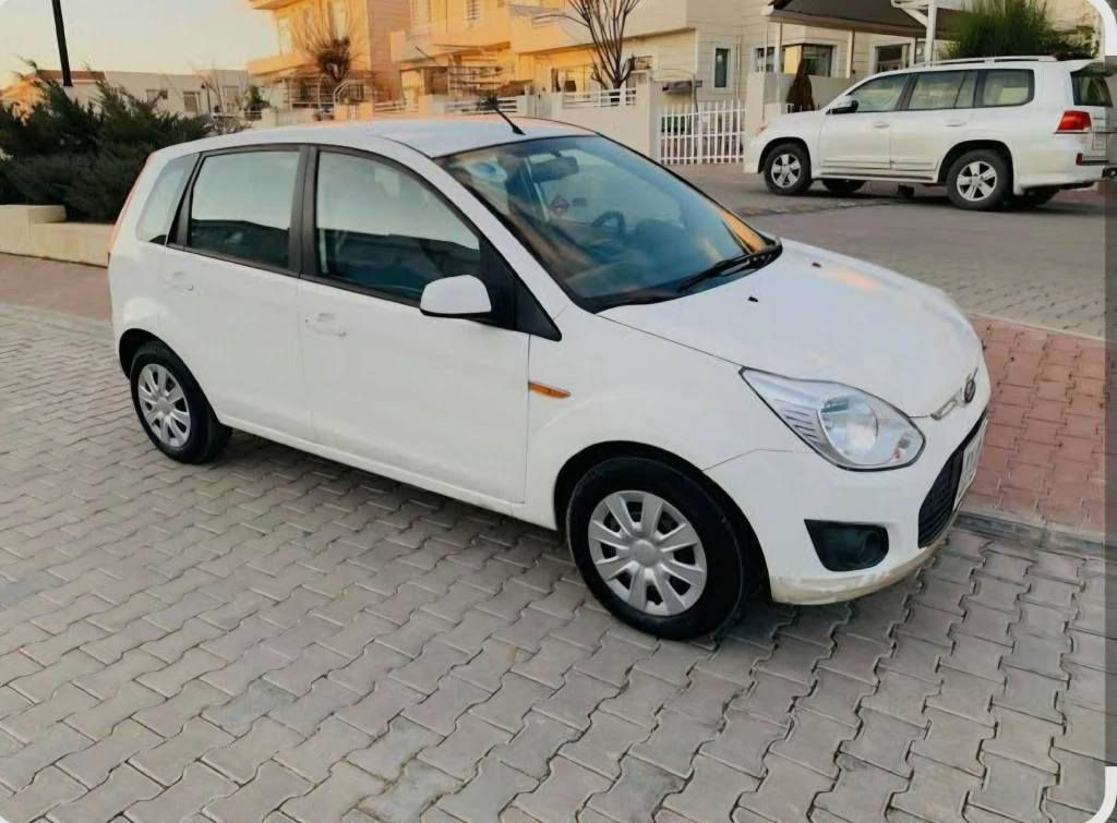 فۆڕد فیگو مۆدیل 2015 
93 وەرەقەو معامەلەیەکی کەم 
0770 141 8263 السليمانية, العراق
