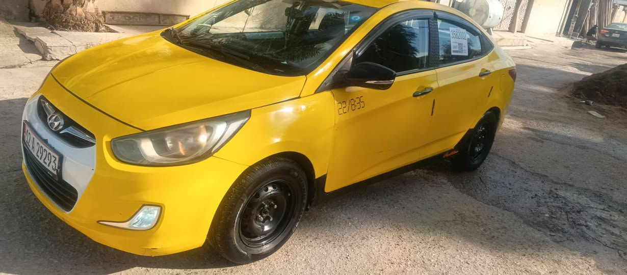 سلام عليكم اكسنت مضلع 2012 محرك 16دوش كير عادي6نمرماعد البك جامات كهرب  كابون بانزين بيها  سعر 80 وبيها مجال أو مراوس بخصوصي ***********
