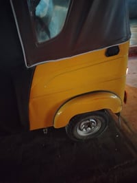 تكتك لبيع ٢١ رقم انكليزي تحويل ثاني يوم مكان بغداد ام كبر والغزلان بيه...