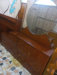 غرفة اخشاب • مستخدمة • نظيفة