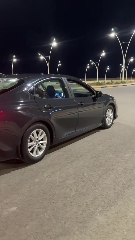السلام عليكم

البيع تيوت كامري موديل 25
وارد أمريكا 

رقم بغداد 

ضرره بنيد وراس الشاصي
فقط البقي كله كفاله  
جاهزه اي نقص مابيه  

سعره 180$ قفل 

الستفسار رقم
 ***********
