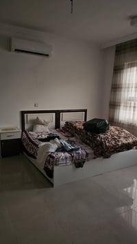 دواشك ٤ • مكتب • بلاش