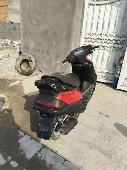 درجه هونده اللبيع
مكينه مامفتوحه 
سعر 275 وبيه مجال 
مكاني الحمزه الغربي
اتصال ***********
