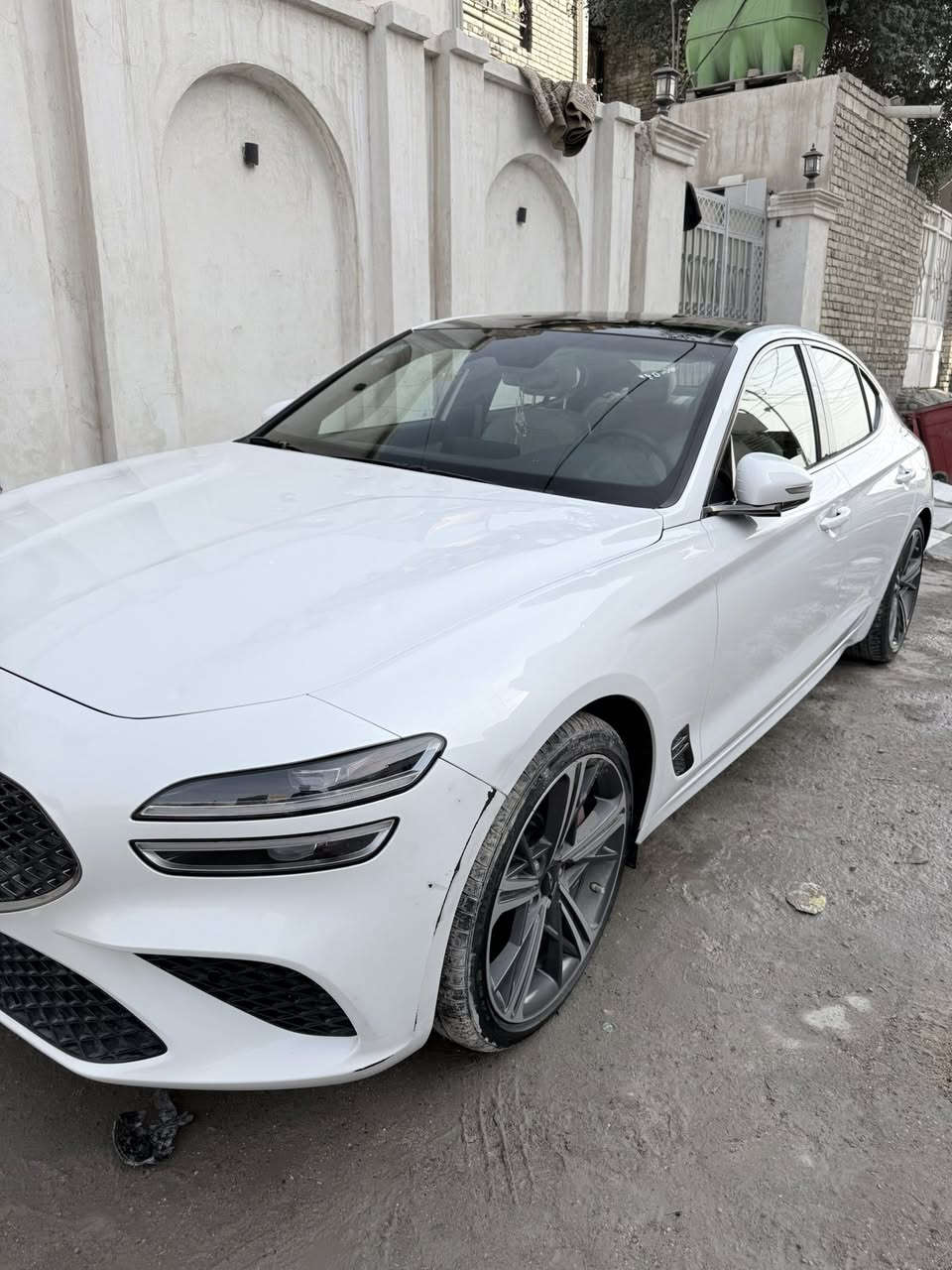 السلام عليكم
جنسسز g70 موديل 2025 محركها 2500T السيارة فول مواصفات للأخير  ماشية 9 ألف حقيقي  ضررها حالوب بدون غرق بدون حادث  ليبل واحد سعرها 240 وبيها مجال 

***********…
