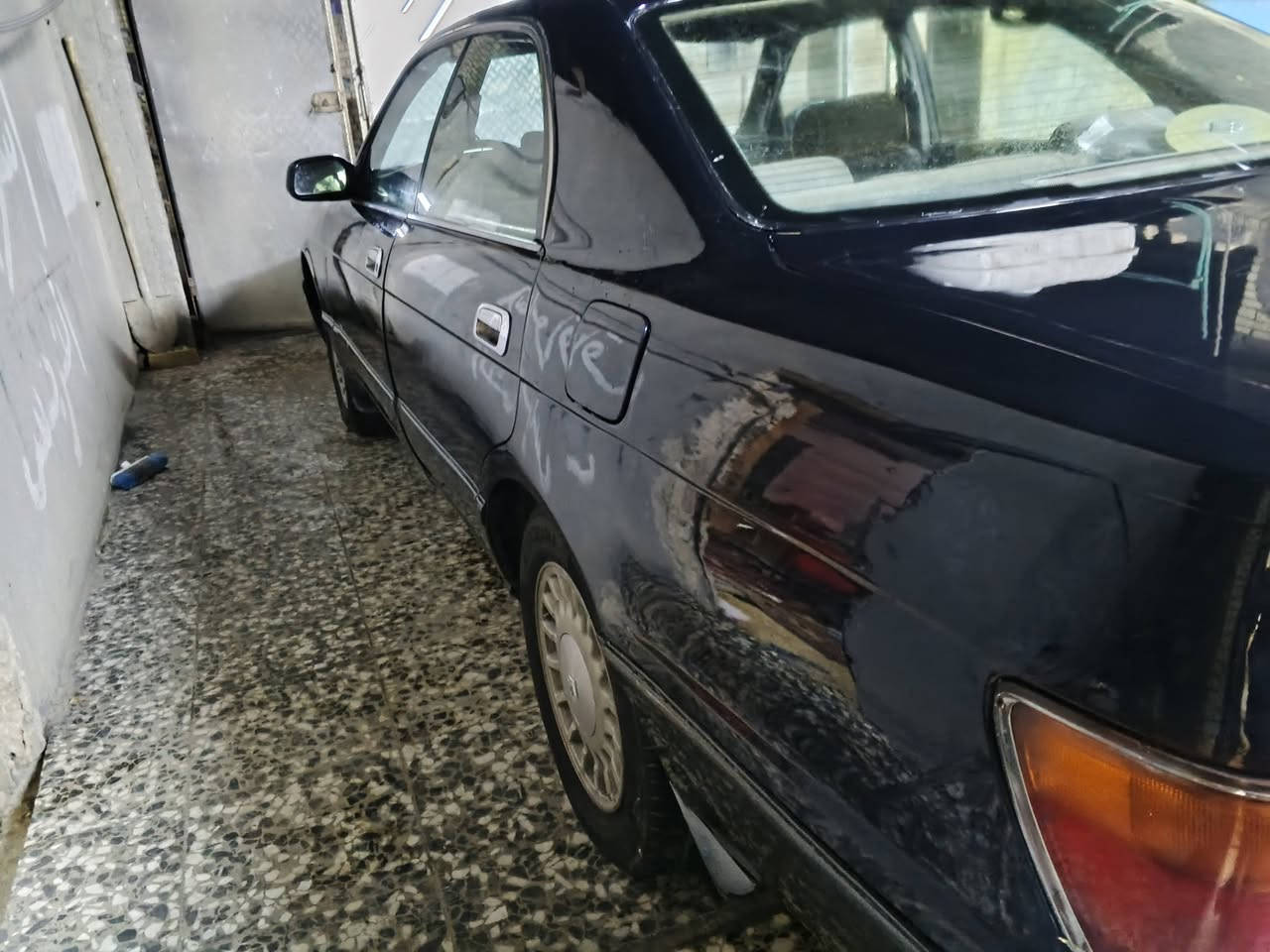 سلام عليكم كراون بطه موديل 94 رقم  انبار انكليزي بسمي مكفوله من الكص ونقل جثه سياره جاهزه لآخر حبايه صبغ درجه أوله العنوان بغداد المعامل السعر 55 وبيها مجال مكينه وكير خير من الله *********** العنوان بغداد المعامل
