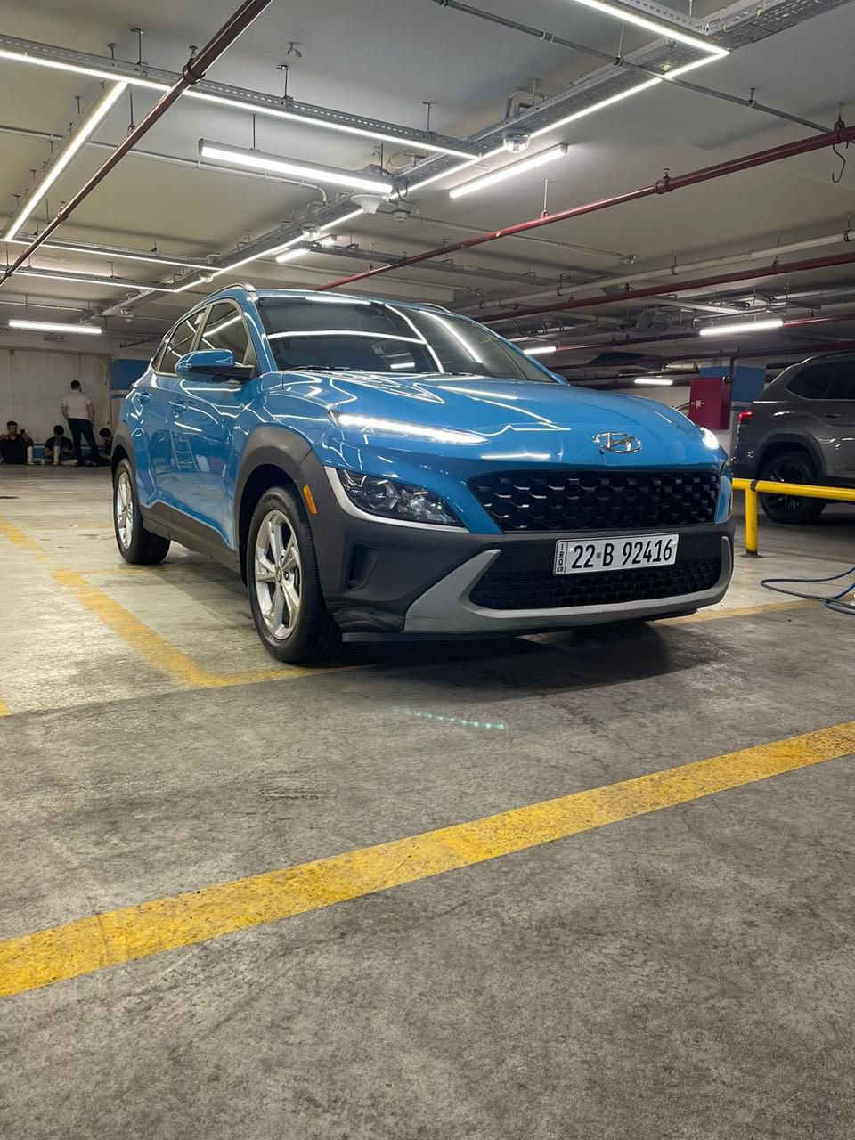 مرحبا كونا للبيع موديل 2022
لون بحري احلى لون بيها ماشية 40 الف ميل حادث قبق الجنطة فقط وشوية صبغ بالجاملغ الخلفي رقم السيارة اربيل وكالة بأسمي تريد تحويل تريد وكالة حاضر السيارة أي نقص مابيها تخم تاير وباتري جديد صور الحادث مرفقة وحتى سونار السعر المطلوب 170 ورقة وبي مجال مكان السيارة بغداد المنصور 
للاتصال ***********
