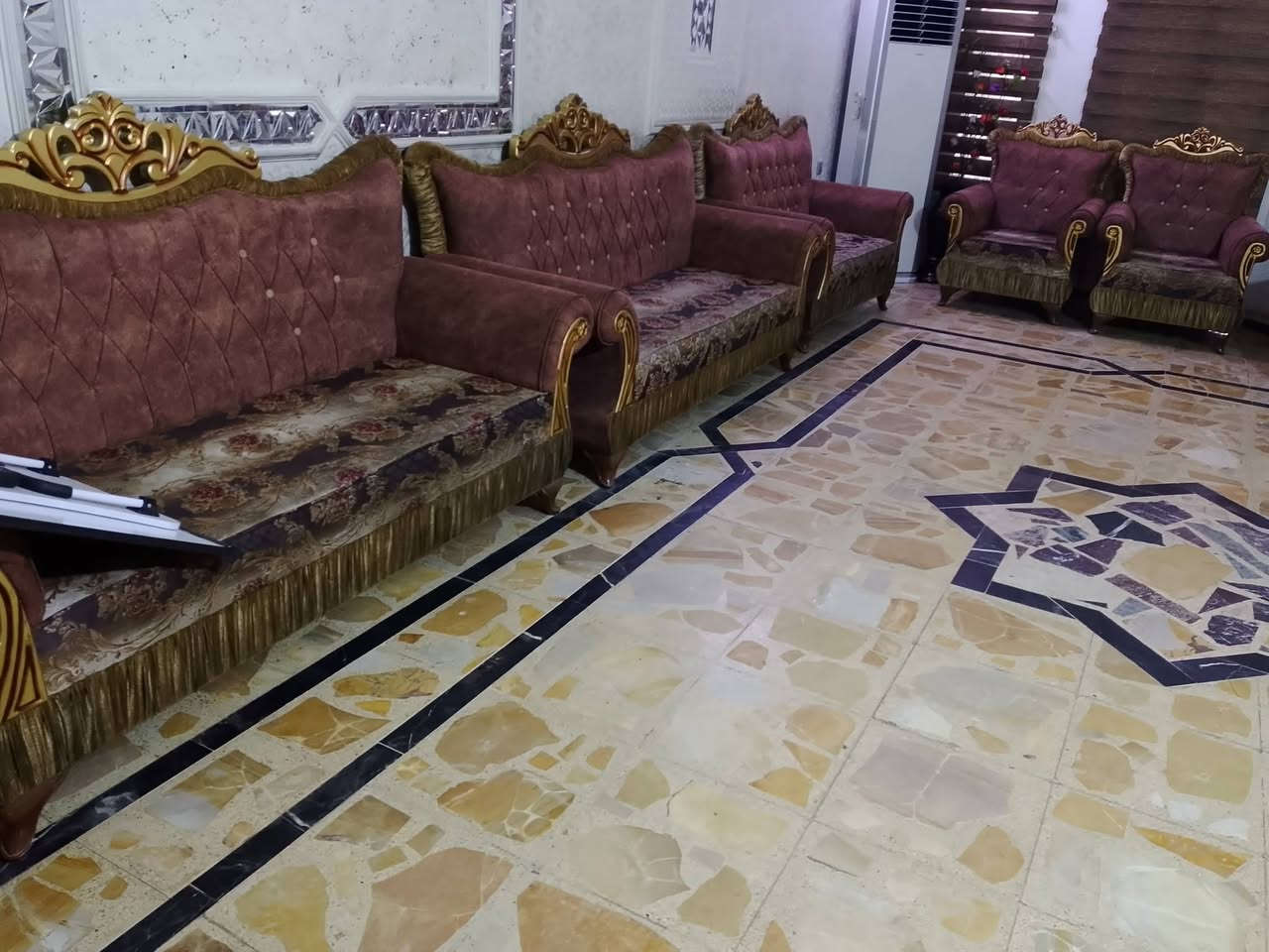 لبيع مستعجل كلش


**إذا كنت صاحب هذا الإعلان وتريد حذفه لأي سبب، رجاءا أرسل رسالة إلى الدعم الفني**