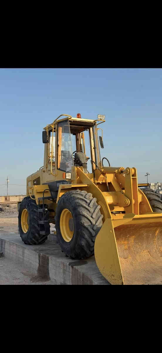 شفل  للبيع او مراوس بسيارة
موديل 2001
محرك كمنز / كير كتر بلر
محرك كير اكسلات مضخات مكفولات بشرط
دفع خير من الله 
جاهز للعمل 
العنوان / بابل _ الاسكندرية
***********/ ***********
