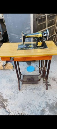 مكينه شغاله وبعدها جديده إلسعر 75 قفلها العنوان بغداد البلديات07716705...