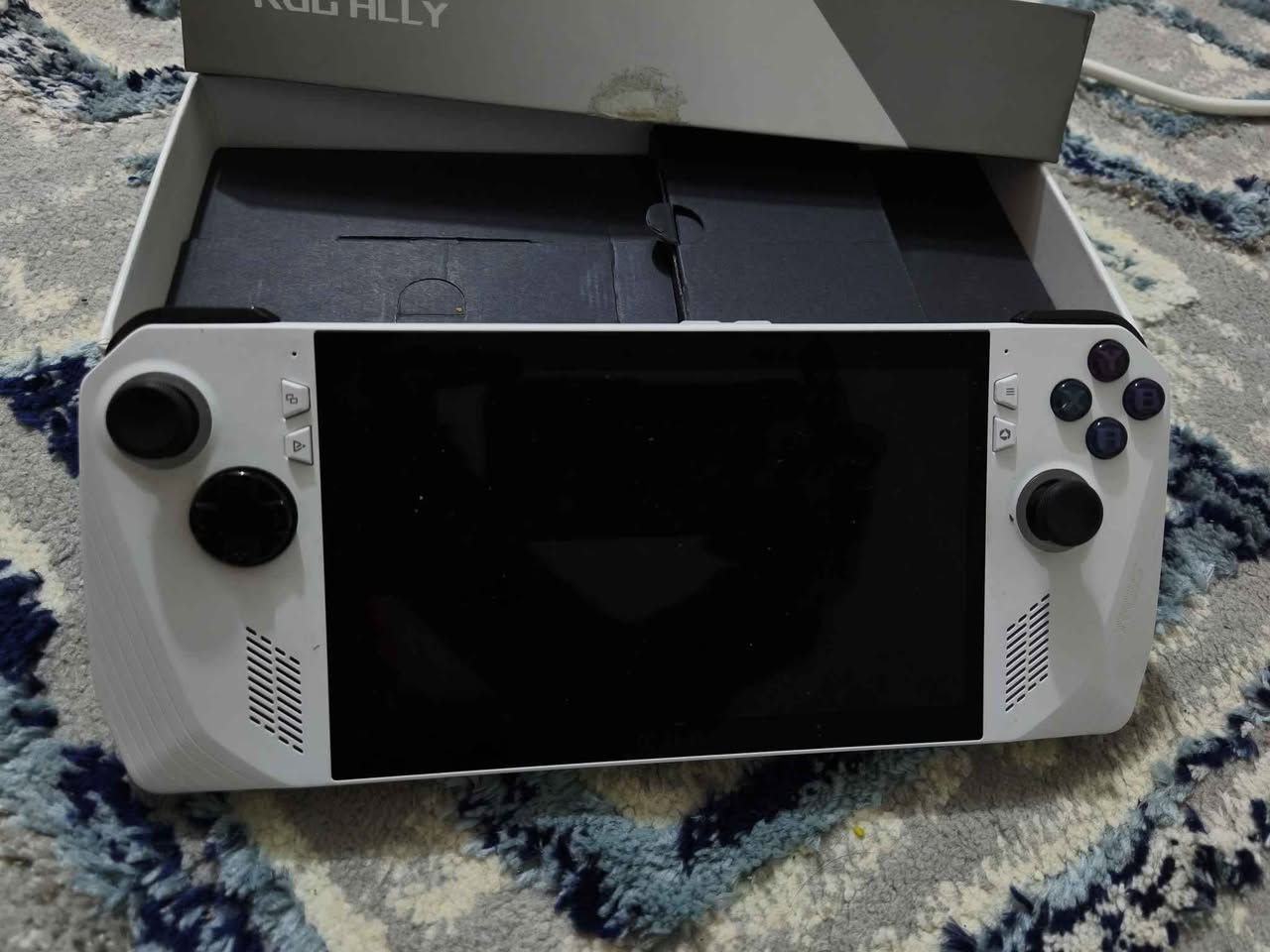 Asus rog ally y البصرة, العراق


**إذا كنت صاحب هذا الإعلان وتريد حذفه لأي سبب، رجاءا أرسل رسالة إلى الدعم الفني**