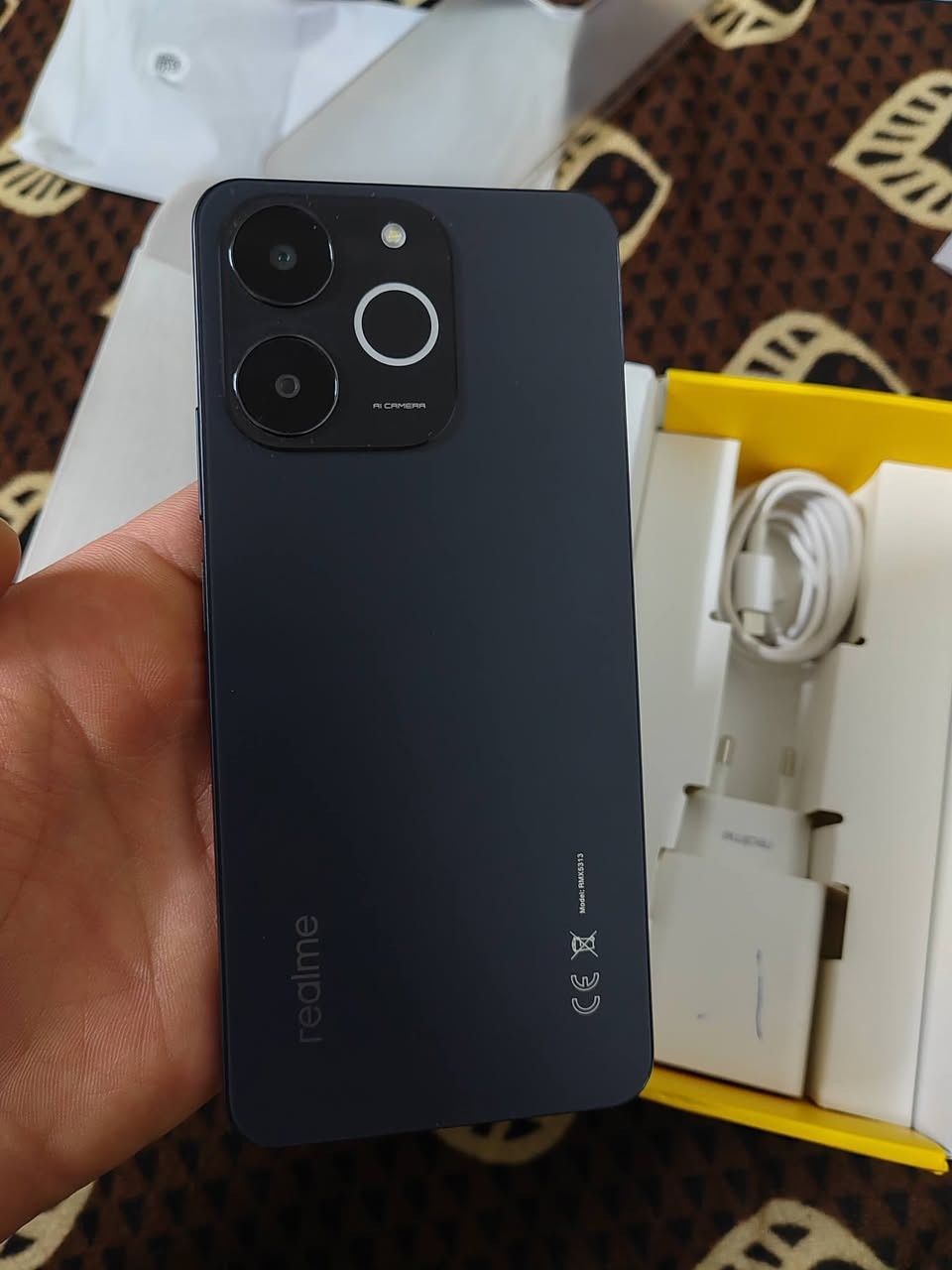 السلام عليكم ورحمة الله وبركاته
للبيع او مراوس اش عندك نزل
ريلمي نوت 70 نضافه 100
مستعمل يومين فقط
ذاكرة 256 رام 24
بطارية 6000 الاف
السعر/195 والشراي يدلل
للعلم سعر الجديد 225 صار
مكاني موصل أيسر
***********
