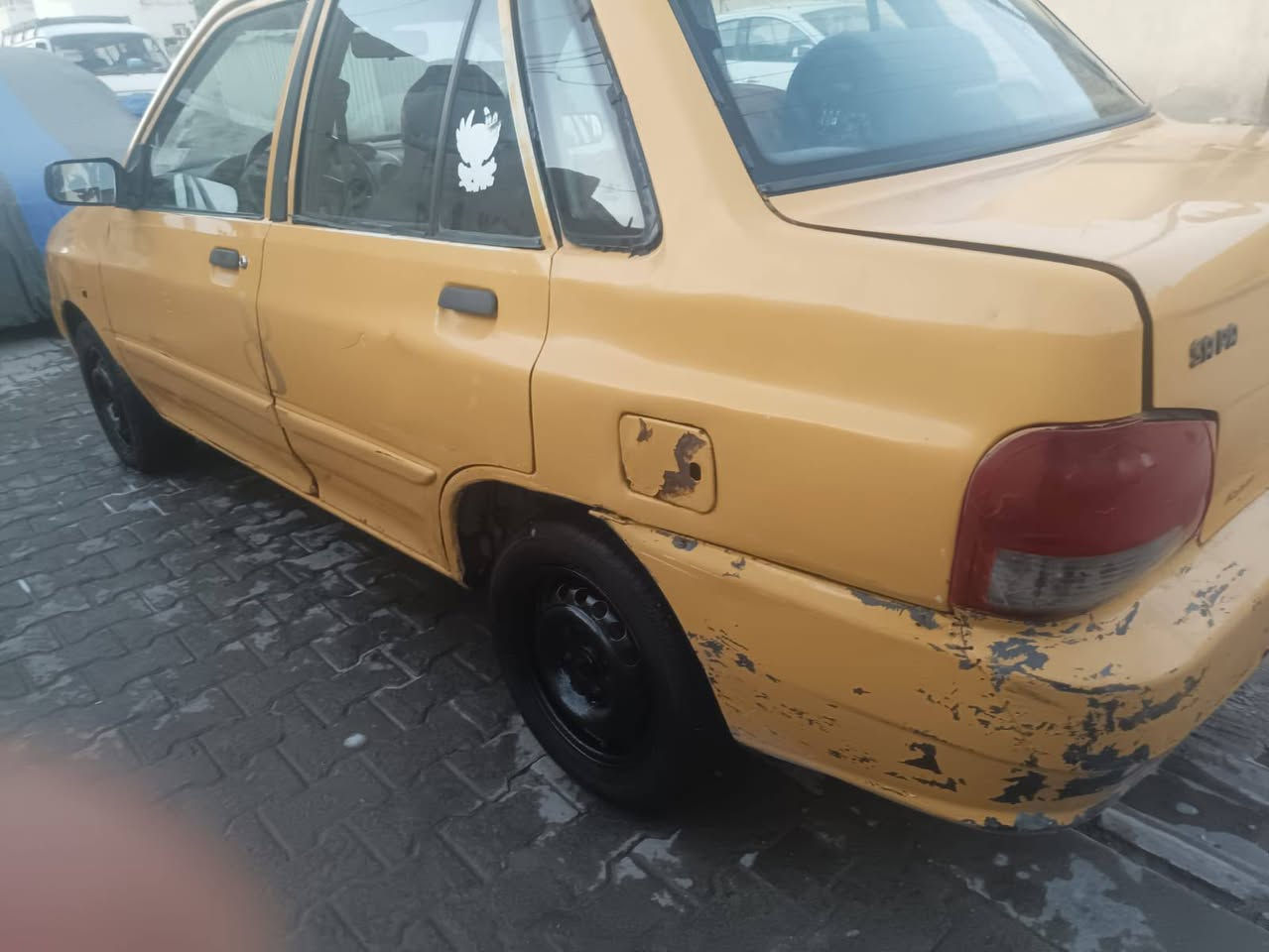 السلام عليكم البيع موديل 11رقم صدامي ماوصل المالك ابيع بدون مالك السياره محرك كير حداديه شواصي معمرت مكفوله من سرقت وعشايره السعر مليون العنوان نجف ***********
