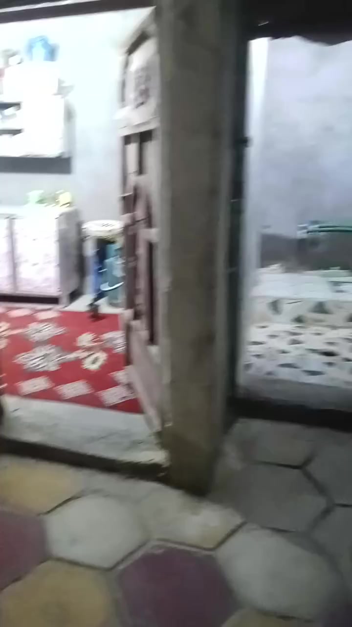 بيت للبيع حواسم يم المعوق معوقين ***********
