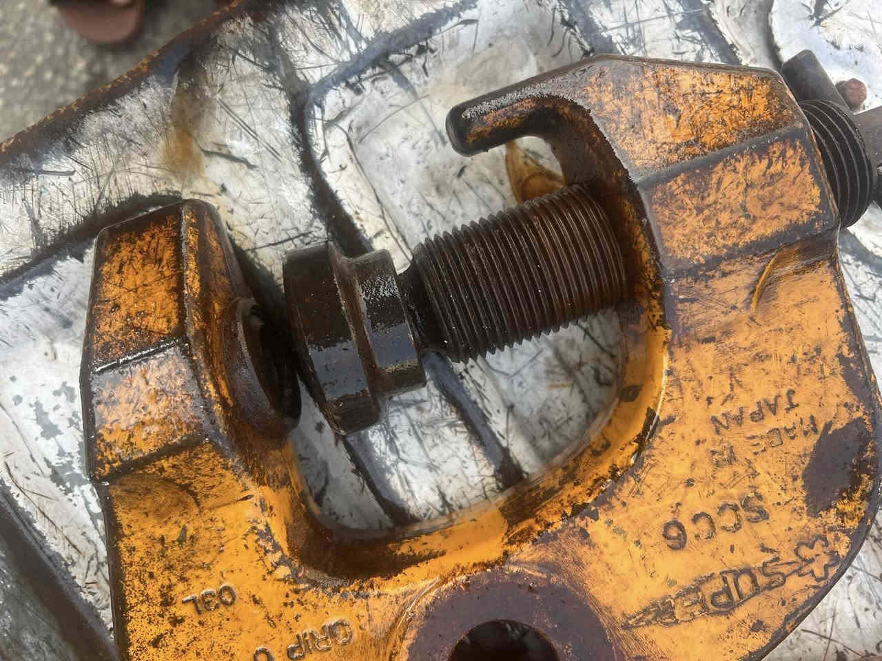 للبيع فخات مال شواصي ومواد متنوعه ت ***********
