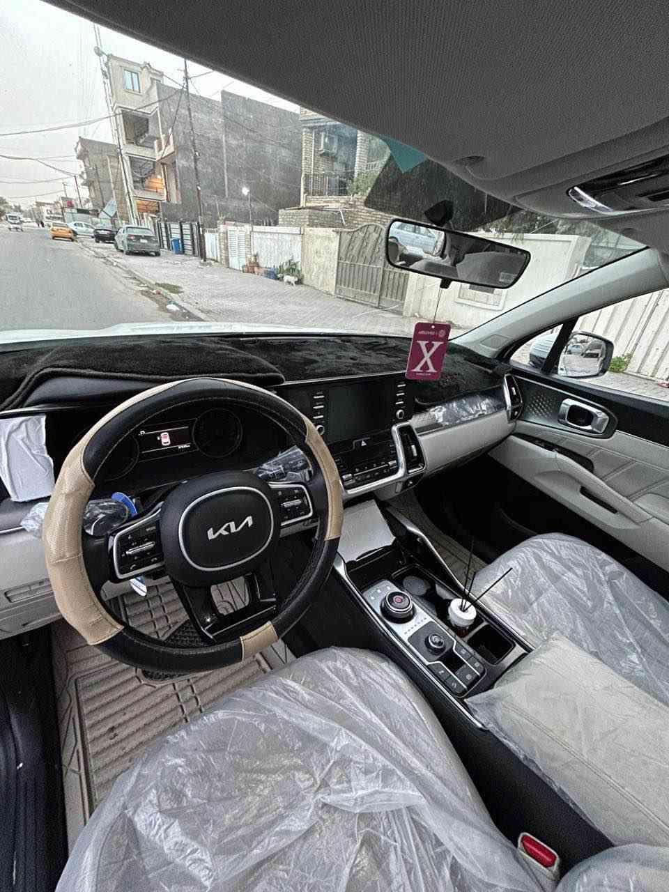 السلام عليكم🔰

سورنتو 2023 خليجي 
 ماشيه 57 كيلو
  

بانوراما 

بصمه 

بصمه ابواب 

تشغيل عن بعد 

شاحن واير ليس

كشنات كهرباء 

جنطه شفط كهرباء 

حساسات اماميه وخلفيه

رادار امامي وخلفي 

شاشه اندرويد اوتو وكاربلي 

سايد بريك بصمه 

تبريد ٣ قطع منفصل

نظام نزول منحدرات 

بردات خلفيه

وباقي المواصفات المعروفه

السياره خليجيه بيه رش بنيد والباقي مكفوله كير محرك حداديه ايضاً مكفولات واستخدام شخصي  

  بالعافيه عل ياخذها

مكان السياره بغداد الدوره

السعر 270وبيها مجال

*********** بغداد, العراق
