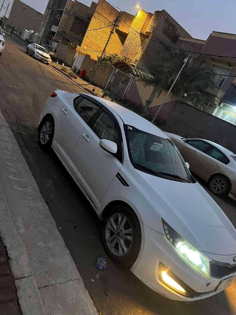 سلام عليكم شباب سيارة ابتمه سيارة مكفوله كفاله عامه سياره خلجيه سيارة فول لخير ما عده الفتحه حداديه جديده تايرات جديده مشروع  وطني سياره تجي تفحص و تاخذ سياره و تروح  خابروني بيكم خير و دللو سعر شده  قفل هاذه رقمي ***********
