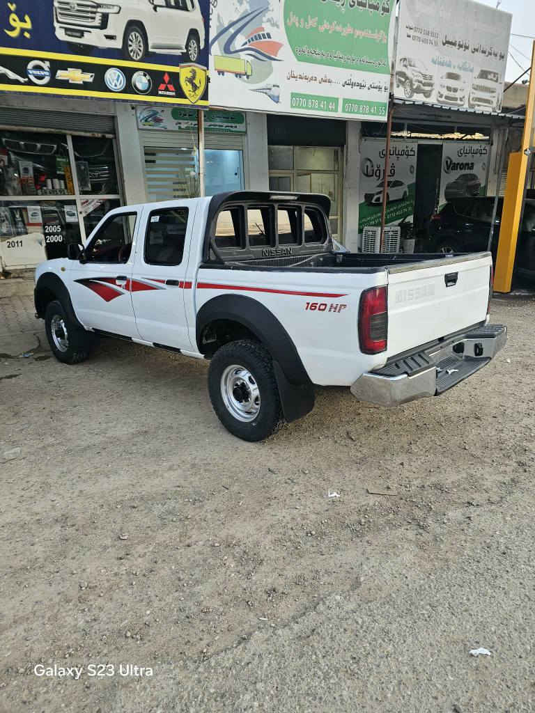 نیسان ٢٠٠٥ کامل کراوە بە ٢٠١٣ سەیارەکە ساخە لۆک لۆکە یەک دینار مەسرەفی نیە بەشەرتی گیڕو مەکینەو دەبڵ ئەکسلوو هەموو گیانی بی زەربەو لی دراویە قرچیشی نیە بەشەرت ٤ تایەی ئم ئم لۆکی لەژیرایە سەیارەکە ساخە دوبەیە 
سیعری ٩٢ گەڵاو ماعمەلە
شوین دەربەندیخان 
ئەوە ژمارەی خاوەنیەتی تەلە فونی بۆ بکەن
*********** دار بنديهكان, السليمانية
