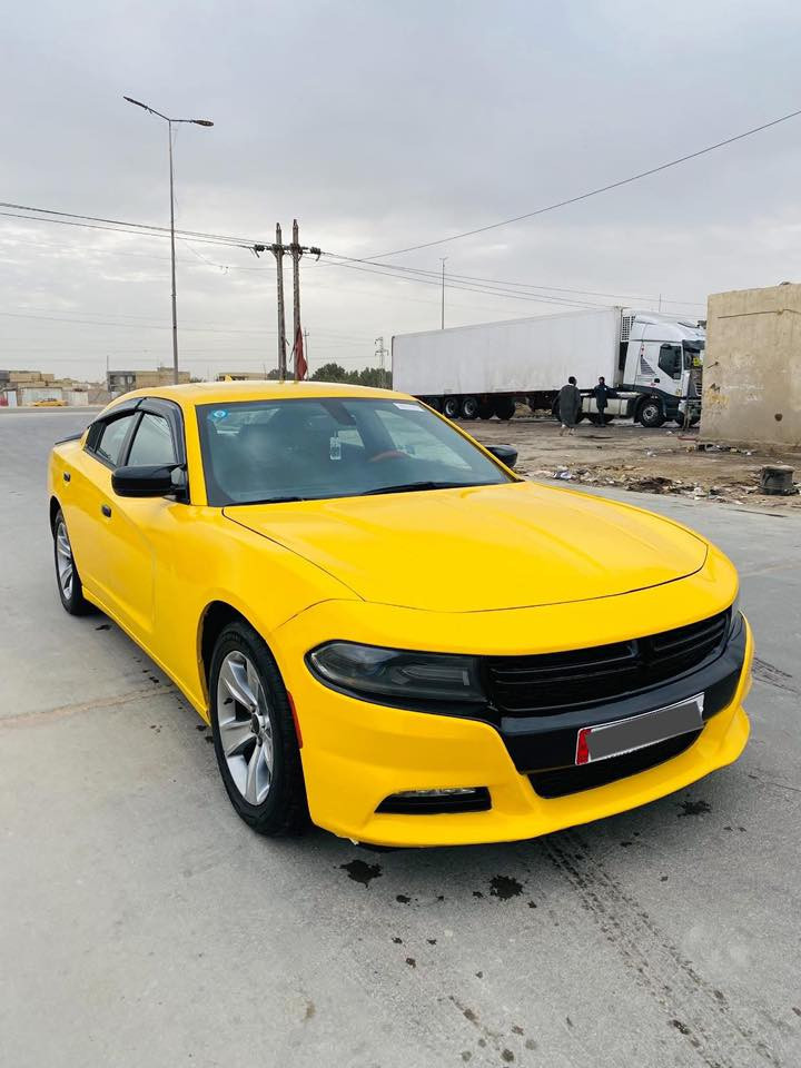 سلام عليكم جارجر للبيع 2018 مرمزه 2022 رقم بصره  تحويل مباشر سياره ليموني بلادد🍋 
جاهزه للاخير من كلشي مكينه 3/600 كفاله 
منضومه غاز جديده 
سياره حادثه جاملغ وبنيد وبيه شخط جاملغ لخلفي مصلح 
فقط فول مواصفات عده لفتحه شاشه حبيره حساسات 
كشنات سبورت مخمل وبيه بعد موصفات SXT 
سعرا 157 شراي انتصل 
***********
