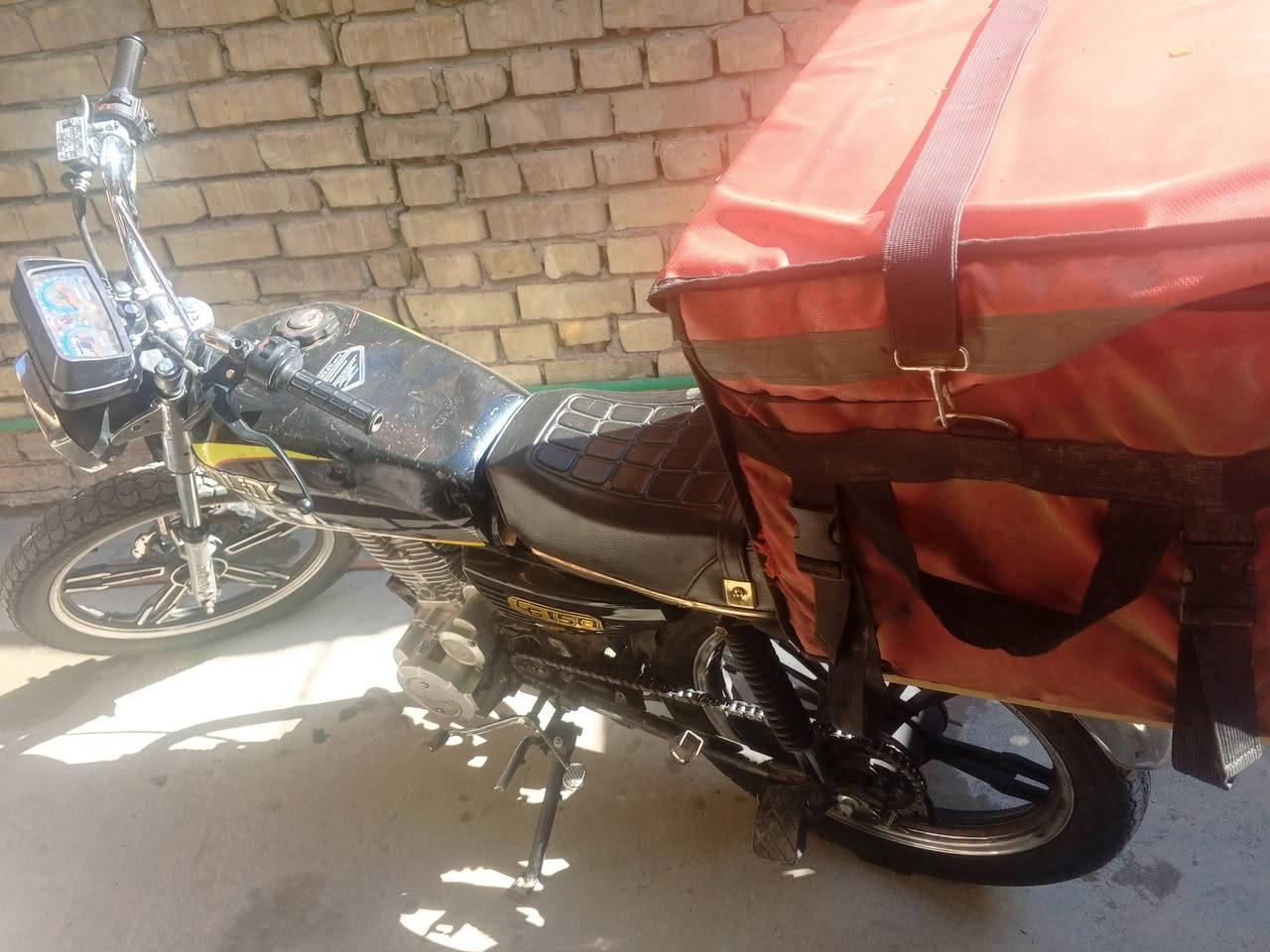 دراجه ايراني ساڨانه برغي ما مفتوح بيها رايدتها ب 400 وبيها مجال


**إذا كنت صاحب هذا الإعلان وتريد حذفه لأي سبب، رجاءا أرسل رسالة إلى الدعم الفني**