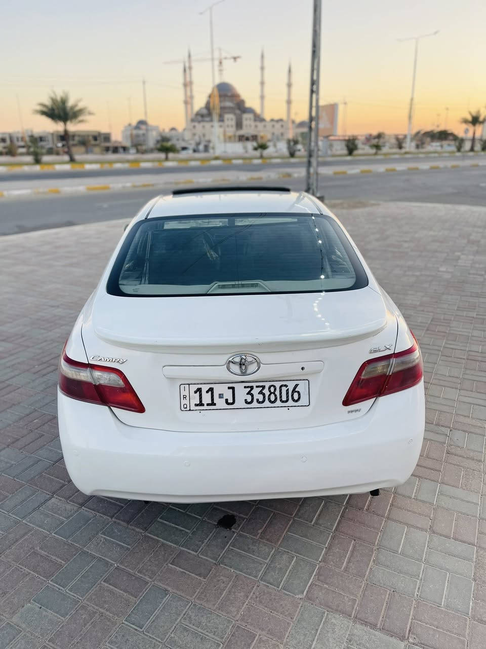 تحيه طيبه
السلام عليكم للبيع كامري موديل 2008 وارد خليجي شركة افطيم رقم بغداد دولي باسمي تحويل مباشر 
مكفوله كفاله عامه 
محرك 4/2400
فول مواصفات اعله فئه بالكامري واحد على واحد 
المواصفات تحكم استيرن جهتين كامره خلفيه مثبت سرعه  برده خلفيه فتحه سقف كشن كهرباء حساس امامي وخلفي تبريد قطعتين ثلج 
صاج ملكي 
اناره ترحيب  يعني السياره جاهزه مال جناي ومامتعوبه  مسويله ادامه كامله 
كير محرك كفاله تخم تاير صدر امامي وخلفي 
يعني السياره جاهزه خير من الله وبالعافيه ع ياخذه 
وشرط الفحص 
السعر المطلوب 118
الاستفسار الاتصال 
***********
***********
غير متواجد ع فيس 
مكان السياره فلوجه
