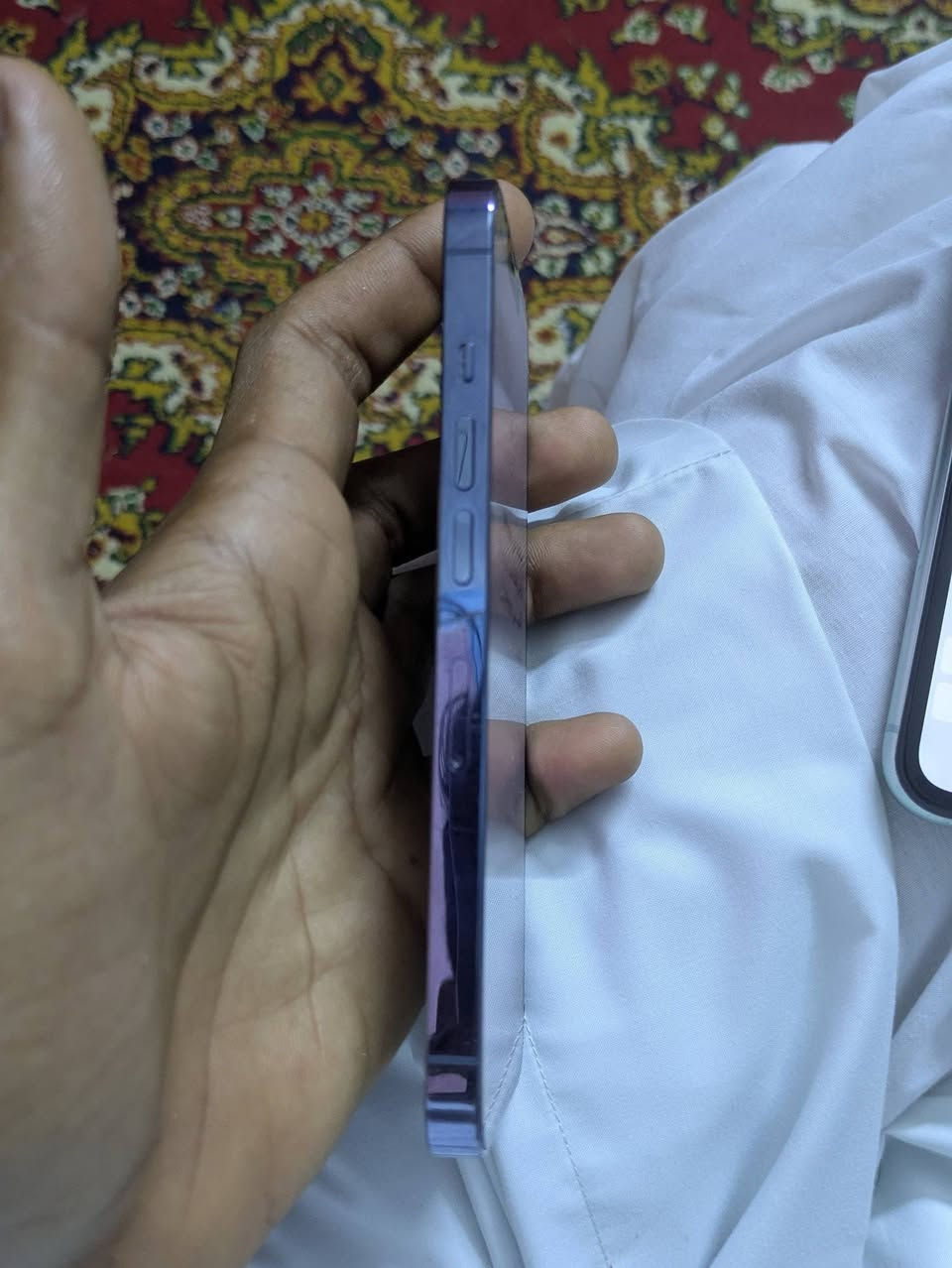 ايفون 13 برو
بدون ملحقات فقط كيبل.....

بطاريه فقط مستبدله ونسبتها عاليه 

كل الجهاز سليم ونظيف جدا جدا فقط الضهر اذا تريد تبدله مايكلف 30 وجوه

ذاكره 256 وفيس ايدي وكلشي شغال 

السعر 400 الف د.ع

العنوان: بصره ابو الخصيب حي العسكري قرب سنتر عبدلله 

الرقم: ***********
