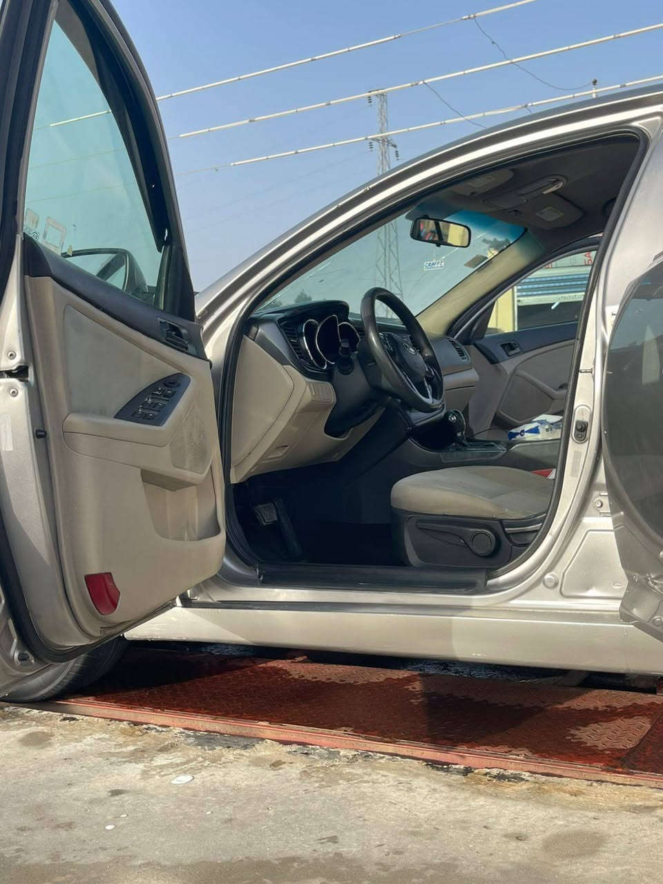 اوبتما ٢٠١٣امريكي
مكينه وكير وحداديه خير من يم الله
سياره صبغ حزام جاهزه من كل نواحي 
مااذب عليه ربع دينار مكان سياره ذي قار الرفاعي 
سونار مرفق بل منشور 
السعر ٩٥ التواصل ***********
ملاحظه سياره كفاله ليبل واحد من شواصي ولغود وارده لامريكي خشم البنيد ودعاميه
