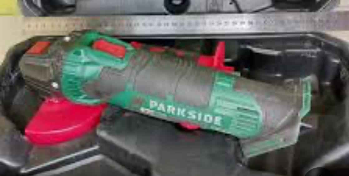 مارکه ی بارکساید 
20 volt 
به شه رت فه حس 
هه ولیر أربيل, العراق


**إذا كنت صاحب هذا الإعلان وتريد حذفه لأي سبب، رجاءا أرسل رسالة إلى الدعم الفني**