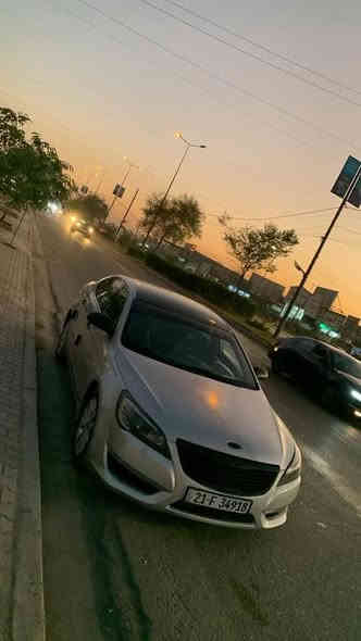 السلام عليكم ورحمة الله اخواني الاعزاء
للبيع سيارتي او مراوس كيا كادنزا موديل 2011 وارد خليجي 
نص فول بدون بنورما وبصمه 
كشنات جلد
كشنات كهرباء
تتدفئه مقاعد خلفيه
فول تحكم ستيرن 
برده خلفيه
وبقية المواصفات المعروفه 
اخوان السياره بدون حادث بيها فقط نص بنيد مصبوغ وبارد جاملغ خلفي جهة السايق وبارد باب خلفي جهة الراكب ماشيه 195 كيلو سونارها موجود 
نوزلات + بلكات + مجاول جديدات 
باتري جديد 
فيتبم وفلتر جديد 
ظفيره جديده بالكارتون والجنايه يعرفون شكد سعر الظفيره مال خليجي والحمدالله كلش ناعمه واقتصاديه صارت 
عليها ادامه ونواقصها اشياء بسيطه وانزلهن من السعر كلهن 
محرك وكير وتبريد خير من الله رقم سليمانيه بأسمي هزه وفحص ماساقطات سنويه 2030 شرط التحويل مكان السياره بغداد  السعر 110 وبيها مجال للشراي ***********
