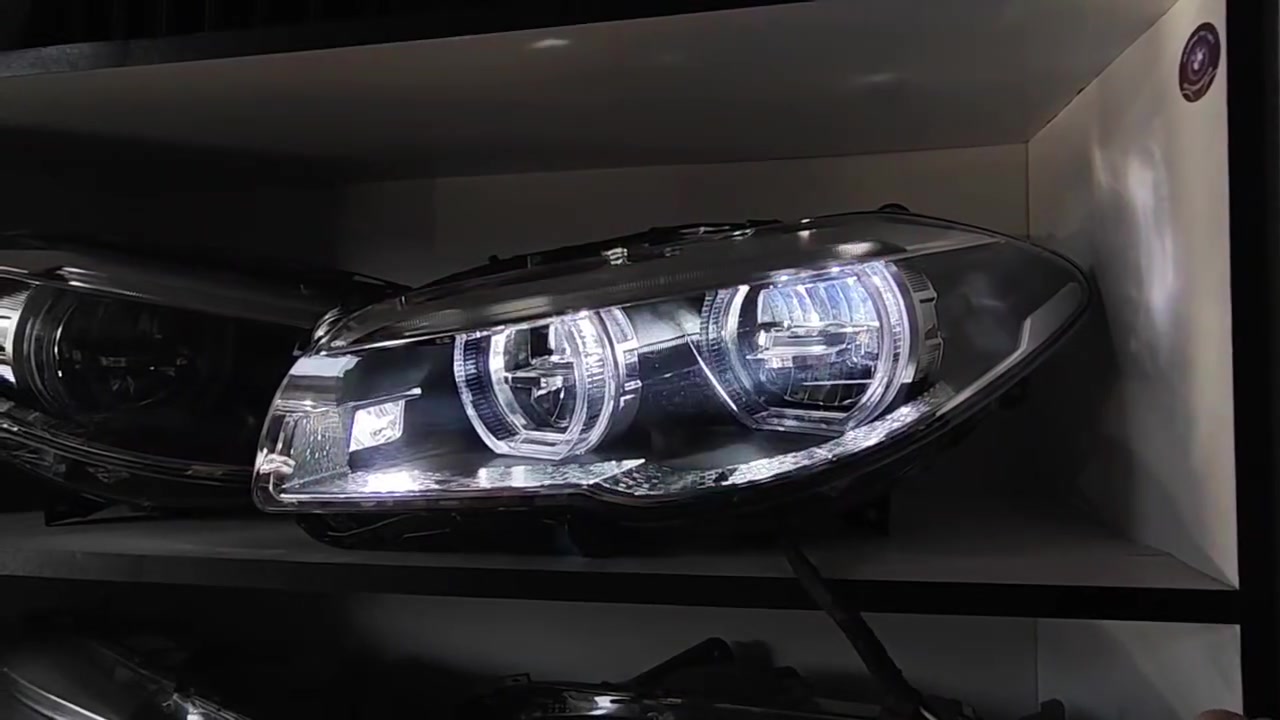 السلام عليكم. متوفر لايت f10 led 2016 تحديث من 2013.لل2016 قطعه مميزه اشاره متحركه وداينمك نوعيه ممتازه واناره قويه مومثل العادي الي بالسوك. كراده مجمع المشن قرب ساحه عقبه بن نافع. اي استفسار خاص وتدللون


**إذا كنت صاحب هذا الإعلان وتريد حذفه لأي سبب، رجاءا أرسل رسالة إلى الدعم الفني**