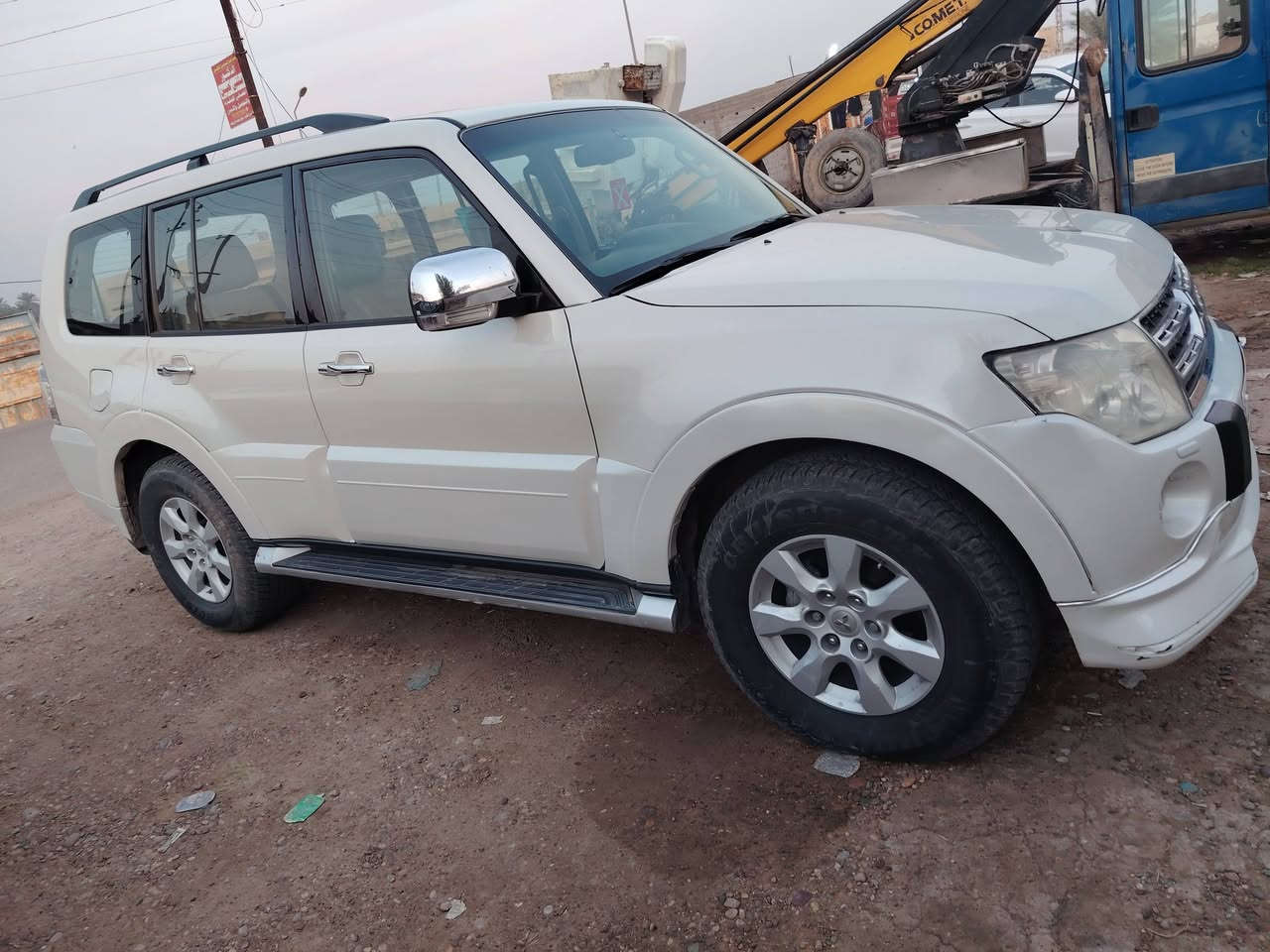 باجيرو 2011 بيع او مراوس
صبغ شبر بالجملغ الأمامي
السعر 145
***********
