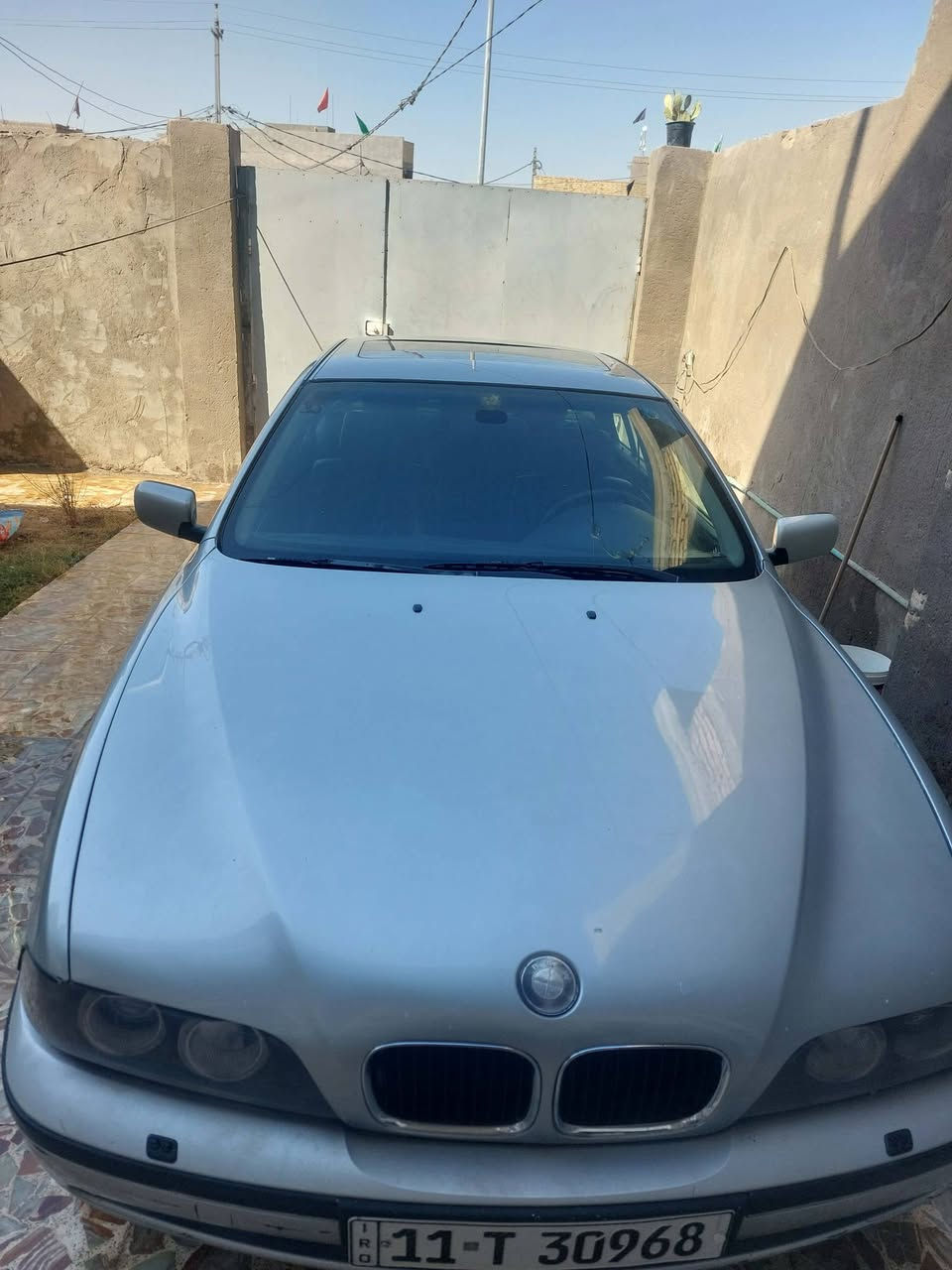 سلام عليكم 

سعرها  85وبيها مجال 

اخوان BMWصقر مو ديل 96جاهزه وعلى ايدي مكفوله من ضربه فقط رش جماليه شواصي لغود تكم قمره كفاله فقط رش جماليه رقم بغداد دولي بسمي محرك تك فانوص حجم 528فول غرفه جديده جلد بلاد مو دوشمه مواصفات تحكمات خير من الله سياره بس عندي بناء الله شاهد فوك الشده اخذتها والشراي يخابرني ويدلل مكانها واسط النعمانيه 
*********** هذا رقمي خابر وتدلل
