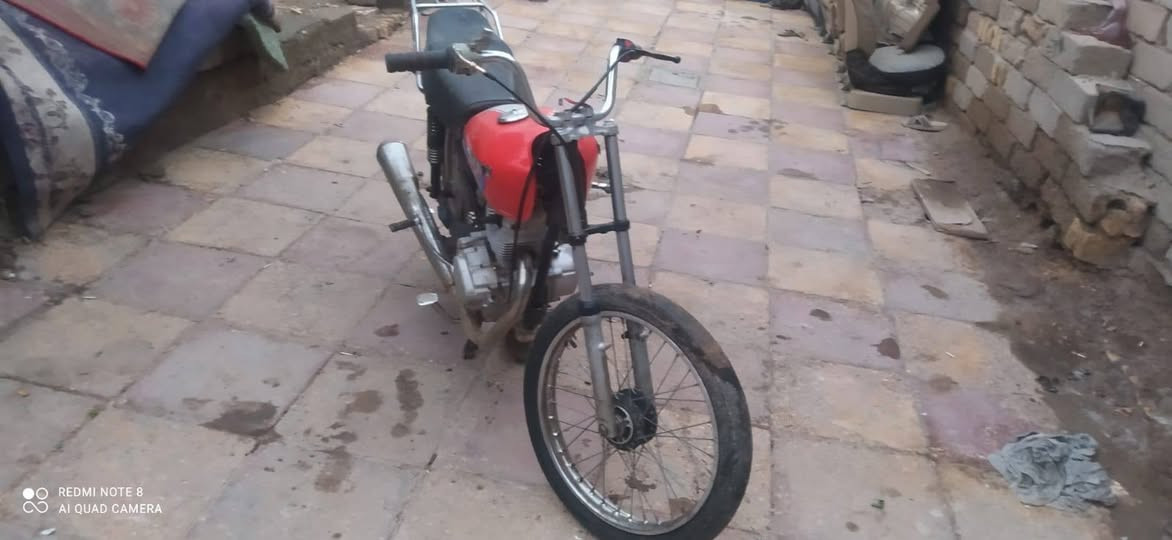 دراجه كلك للبيع دراجه صالنصه وعقل رياضي سعرهه350 وترهم مراوس حسب القناعه اذا شراي اتصل***********
