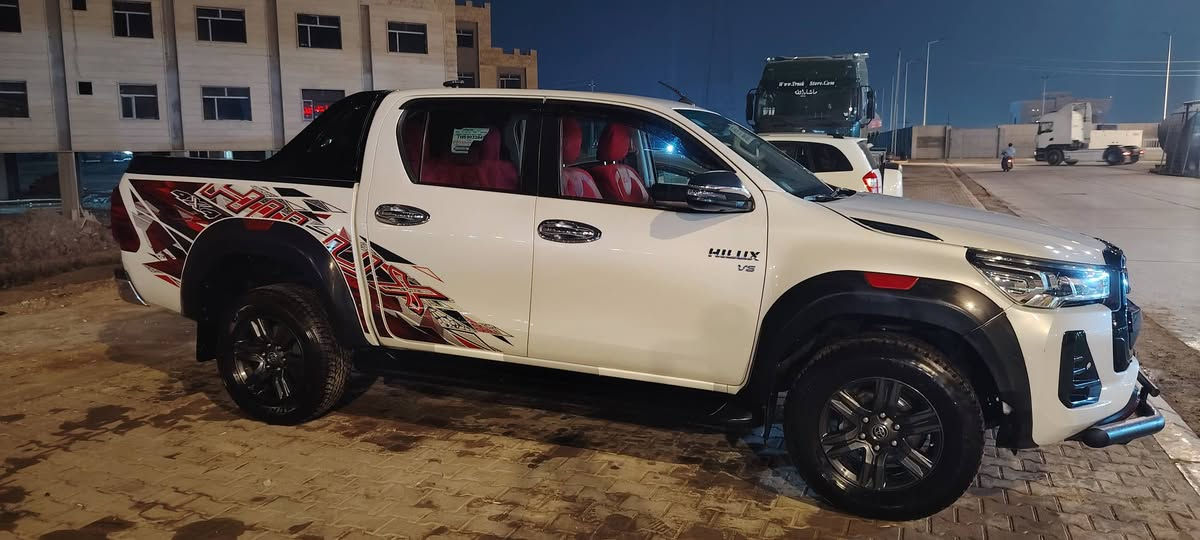 تيوتا هايلوكس 2023 مكفوله بسمي رقم واسط
فول موصفات ماشيه 103

***********
***********
السعر 355 وبيه مجال
