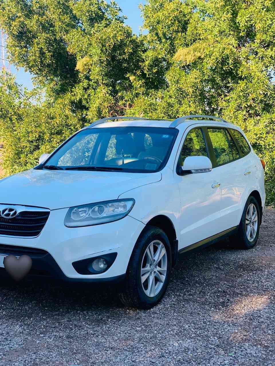 السلام عليكم
سنتافي 2010
4سلندر 
فول مواصفات 
خليجي كفاله عامه
7 راكب 
رقم قادسية
محرك 2400
السعر$ 145
للتواصل وبقية التفاصيل 
 ***********
واقق حبيبي ادمن
