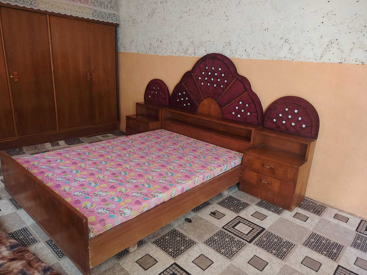 غرفه نوم البيع سعر 350مكاني موصل مراسلتي  وتساب ***********
