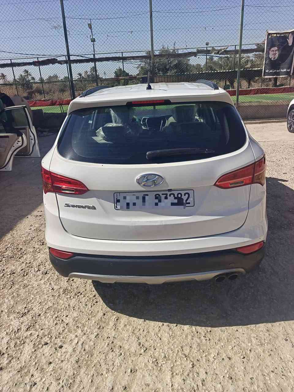 السلام عليكم 
سنتافيا 2016 كفاله عامه فقط بارد قليل رقم اربيل دولي سنويه وهزه جديده سبعه راكب مكينه 2400 مامفتوحه ماشيه قليل مكانها النجف الاشرف السعر وباقي التفاصيل الاتصال على الرقم ***********
