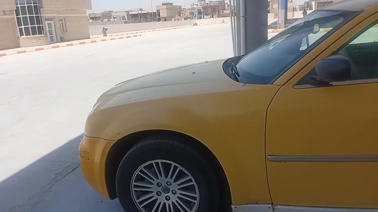 السلام عليكم  سياره موديل 9 حداديه جديده تخم تاير مكينه جديده غرفه جديده تبريد ثلج الهيه مصفره خط عماره بصره العنوان البصره السعر 100 وبيه مجال ***********
