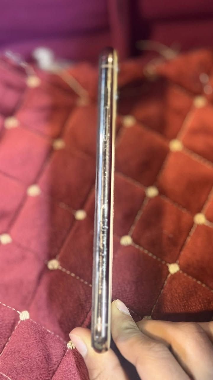 السلام عليكم 
11 برو ماكس جهاز نضيف كدامك 
السعر 400 ألف وبي مجال بسيط 
العنوان بغداد الحبيبيه


**إذا كنت صاحب هذا الإعلان وتريد حذفه لأي سبب، رجاءا أرسل رسالة إلى الدعم الفني**