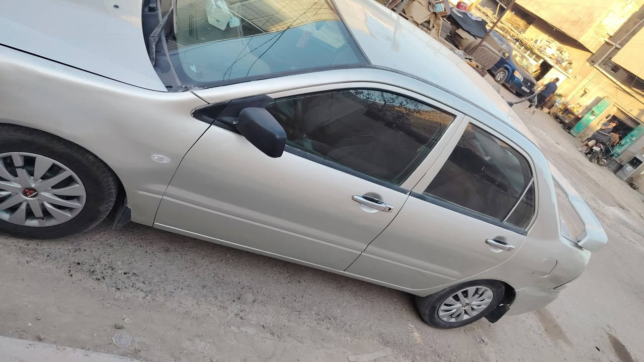 السلام عليكم للبيع لانسر ٢٠٠٧ كير مكينه مكفول تبريد منضومه جديده مصبوغه عام جماليه سياره جاهزه السعر ٦٧ وبيها مجال مكاني بغداد الغزاليه للاستفسار ***********
