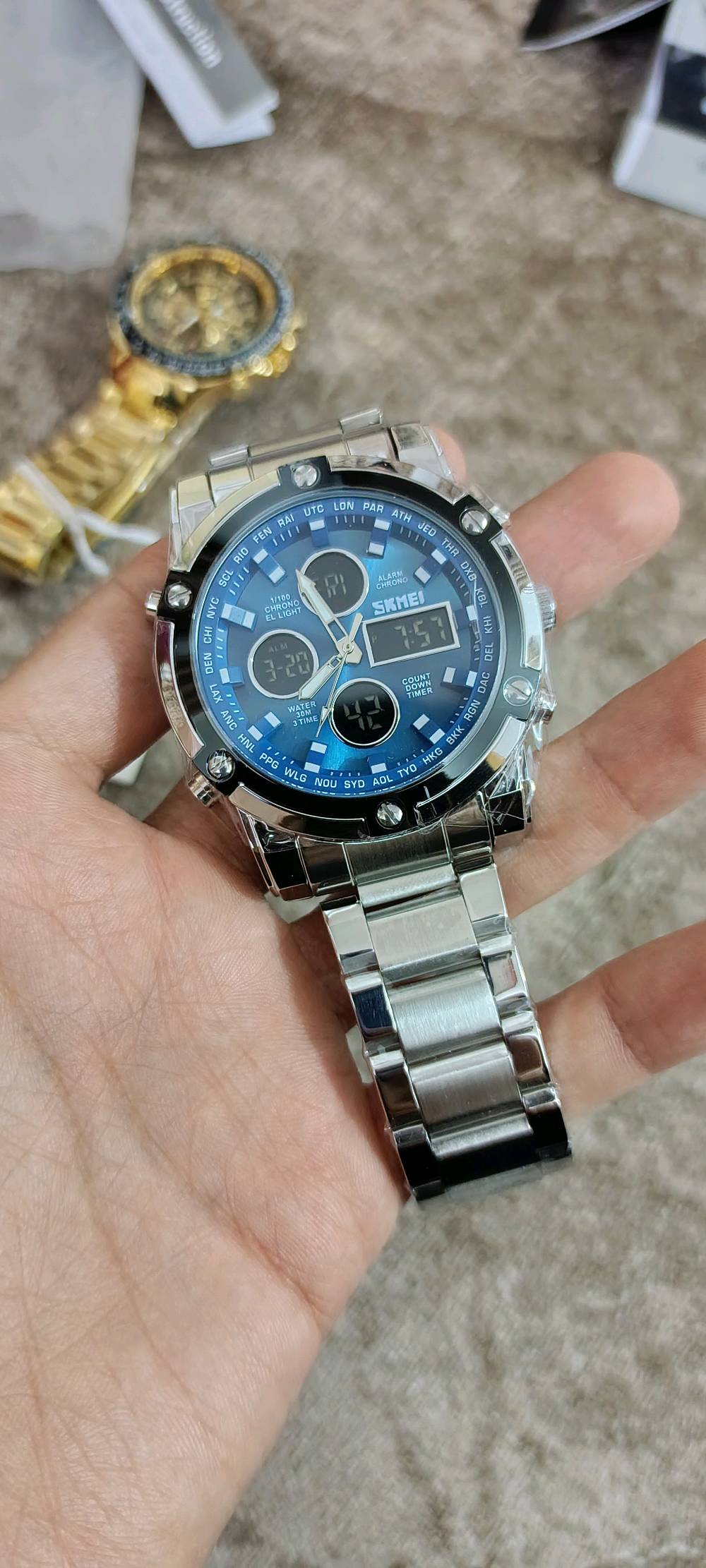 -- سكمي -- أصلي -- SKMEI --
-------------------------------
دبل تايم عقارب و الكتروني
تاريخ يومي شهري
عقارب لامينوس
ستوب ووتش
اسماء الأيام
إضائة ليلي
سير حديد
منبه

(بطارية)

الوزن 165 غرام
القطر 46 ملم

السعر 30,000 دينار والتوصيل مجانا لكل المحافظات

👇للحجز مراسلتنا على الواتساب👇
            ***********