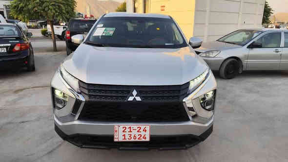 ///Mitsubishi Eclipse SE-2024.
\\\JA4ATWAA0RZ074723
—
|||-تەنها بۆنیت سبوغە، ناوگرتنەکەی قرنجێکی هەیە، ئێرباگی سوکان سیستمە.
|||-ڕۆیشوو 11,000MiL ، مەکینە 1.5L4.
|||-ژمارەکاتی ، نرخی 157 وەرەقە.
0750 318 1420
———————————————— رانية
