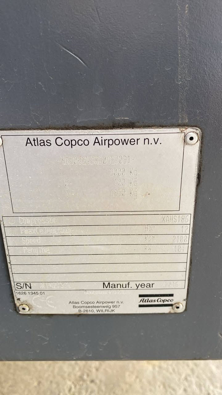 السلام عليكم 
كمبريسر ١٢ بار اطلس كوبكو موديل ٢٠١٦ نظيف ومشتغل ٢٥٠٠ ساعه للبيع السعر ١١٠ ورقه وبي مجال الكمبريسر موجود بغداد الدوره وهذا رقمي للتواصل 
***********
