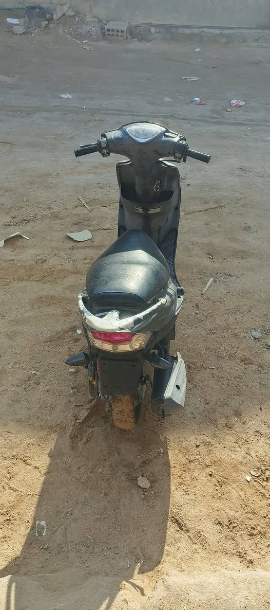 سلام عليكم دراجه ماكس عدله مكفوله كفاله عامه وصل معرض بيها برغي ما ناقصها او مراوس بدراجه حسب القناعه للستفسار ***********
