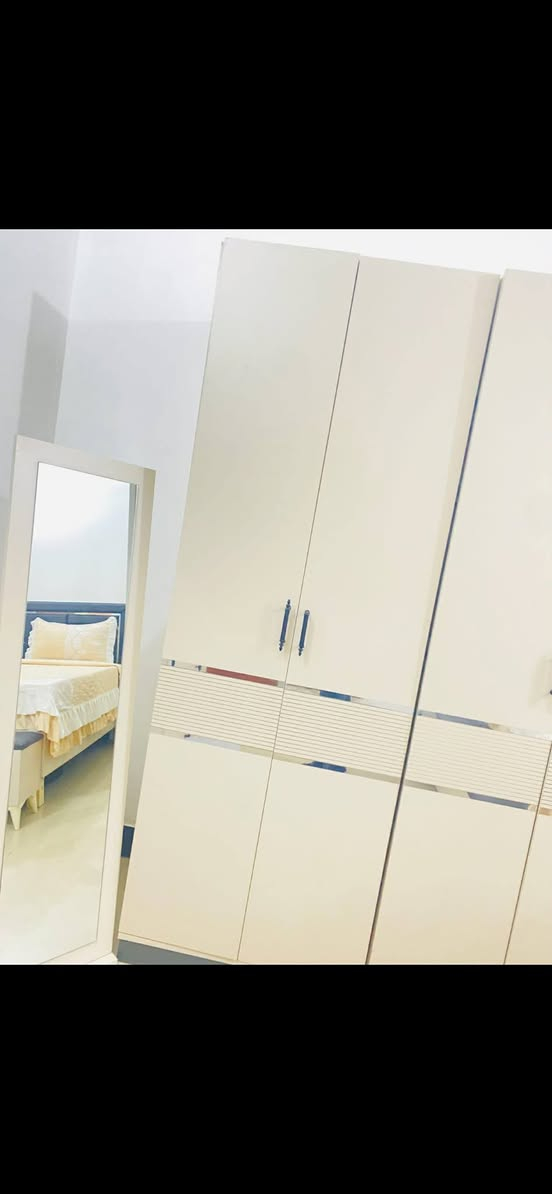 غرفة نوم تركي 9قطع نضيفه كلش ب٨٠٠ وبيها مجال بسيط


**إذا كنت صاحب هذا الإعلان وتريد حذفه لأي سبب، رجاءا أرسل رسالة إلى الدعم الفني**