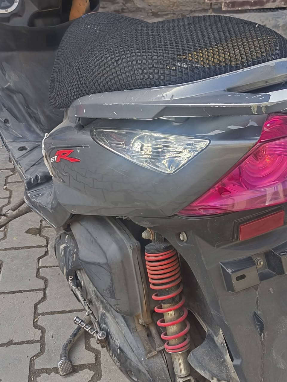 السلام عليكم ثعلب GTRللبيع
كهربائيات كله شغال 
عداد سرعه شغال 
عداد بانزين شغال 
اشاير خلفيه ليد ابيض 
اشاير اماميه بلادي 
سكن ابيض 
عالي زنون ابيض
ناصي اصفر بلادي 
مقفوله سرعه بلادي عل 80 
مكاني بغداد الحريه الثانيه 
السعر 750 و بيها مجال


**إذا كنت صاحب هذا الإعلان وتريد حذفه لأي سبب، رجاءا أرسل رسالة إلى الدعم الفني**