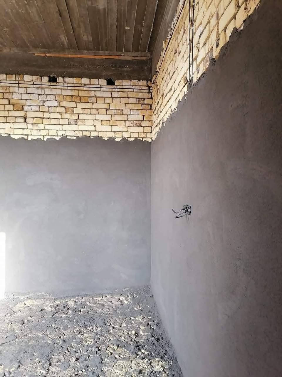 كادر لبخ سميت جص ونثر متفرغ حالين مقطوعه يومي متر شرط درجه أوله ونطيك ضمان ***********
