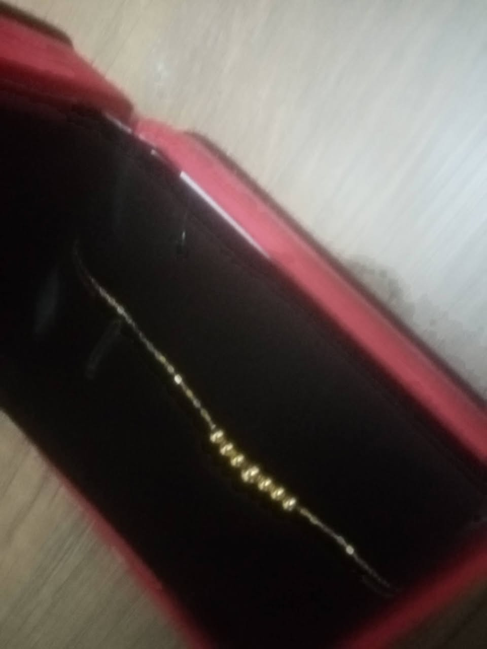 محبس وسوار ذهب عيار 21 للبيع جدد  وزنهن ثنيهن غرام وشويه خفيفات اريدهن ب225 الوصلات موجوده


**إذا كنت صاحب هذا الإعلان وتريد حذفه لأي سبب، رجاءا أرسل رسالة إلى الدعم الفني**