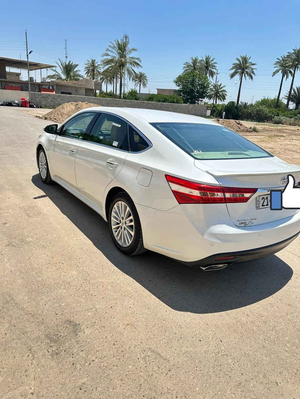 السلام عليكم للبيع افيلون خليجي موديل 2013 كفاله عامه من البارد والصبغ والتبديل معروفه مواصفات المتدد فول الفول مكان السياره صلاح الدين الضلوعيه ***********سعر٢٠٠
